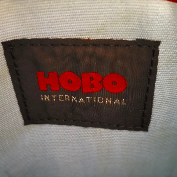 HOBO Int'l Cherry Red Leather Crossbody Convertible Wallet - Picture 5 of 10